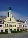 Stare namesti
